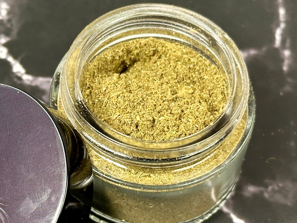 Masterkief Premium Catnip, Golden Petal Bliss blend, 1oz Container